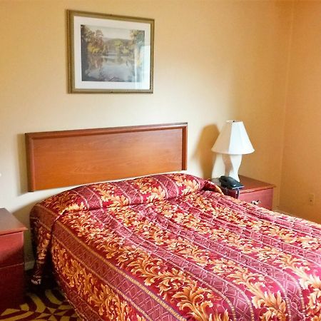 Portland Value Inn And Suites Bagian luar foto